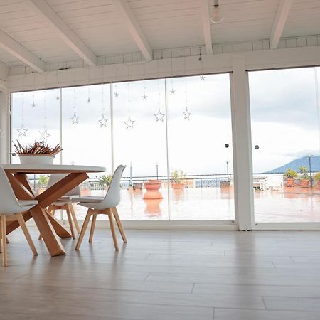 Terrazza Paradiso Luxury Rooftop Наполи Екстериор снимка
